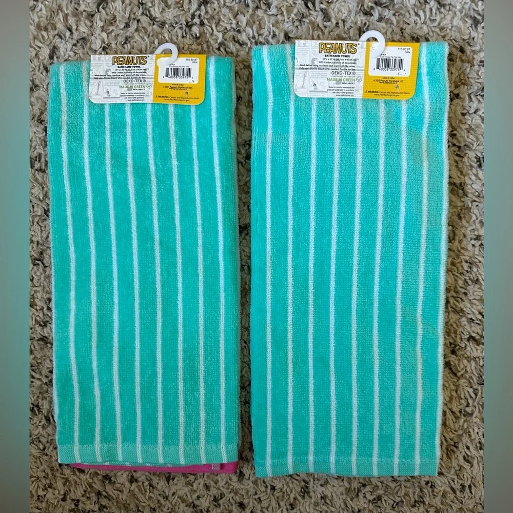 🩴Peanuts Snoopy Flip Flop Summer Hand Towel, set of 2, NWT